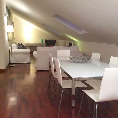 Apartment La Mansarda Альба Номер фото