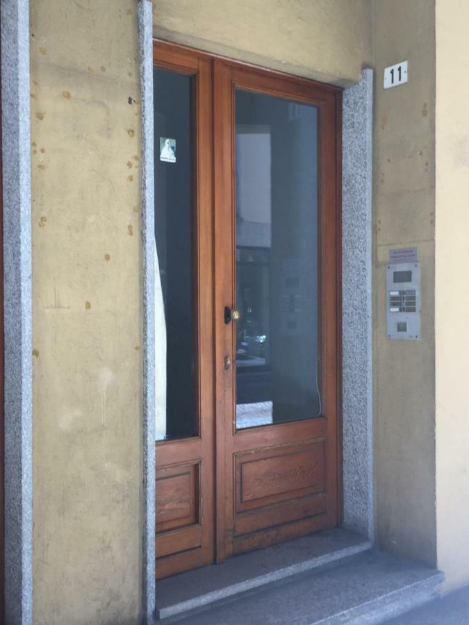 Apartment La Mansarda Альба Экстерьер фото